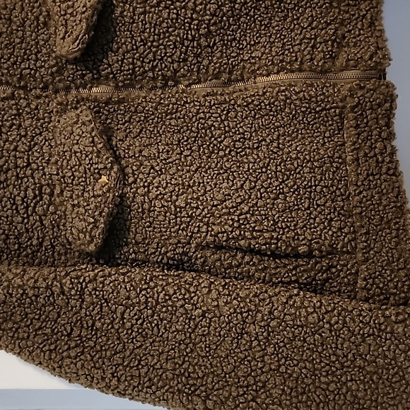 Forever 21 Green Sherpa Cropped Zipper Jacket - Picture 2 of 4